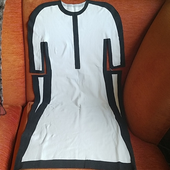 ISSEY MIYAKE Color Block Knit Dress - Picture 14 of 16